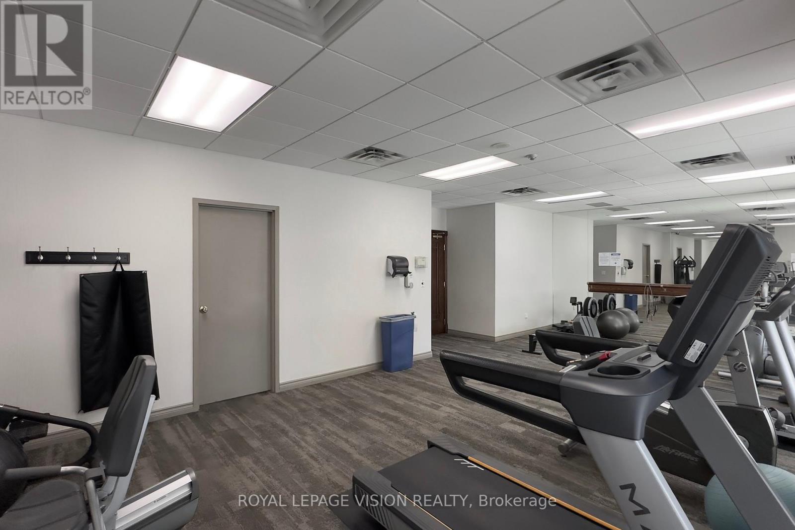 1905 - 3 Pemberton Avenue, Toronto, Ontario  M2M 4M1 - Photo 31 - C12496374