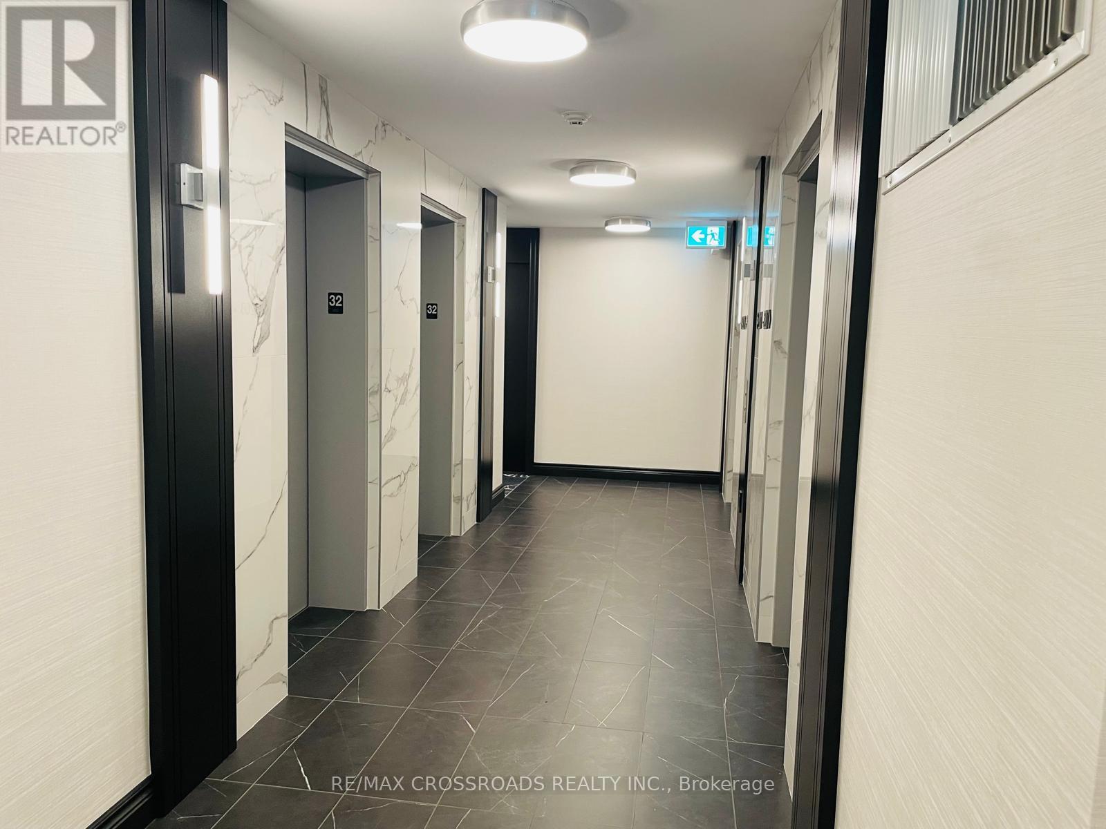 3207 - 19 Grand Trunk Crescent, Toronto (Waterfront Communities), Ontario  M5J 3A3 - Photo 4 - C12496382