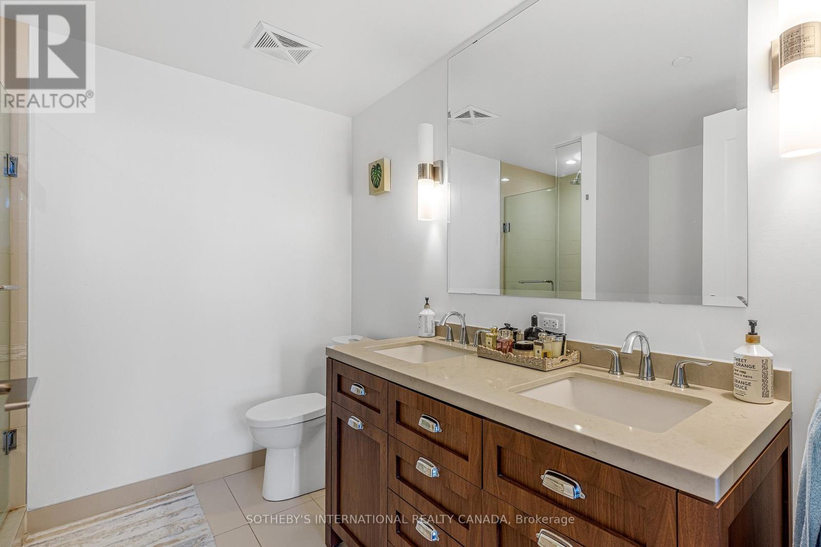 Th105 - 25 Malcolm Road, Toronto, Ontario  M4G 0C1 - Photo 29 - C12496406