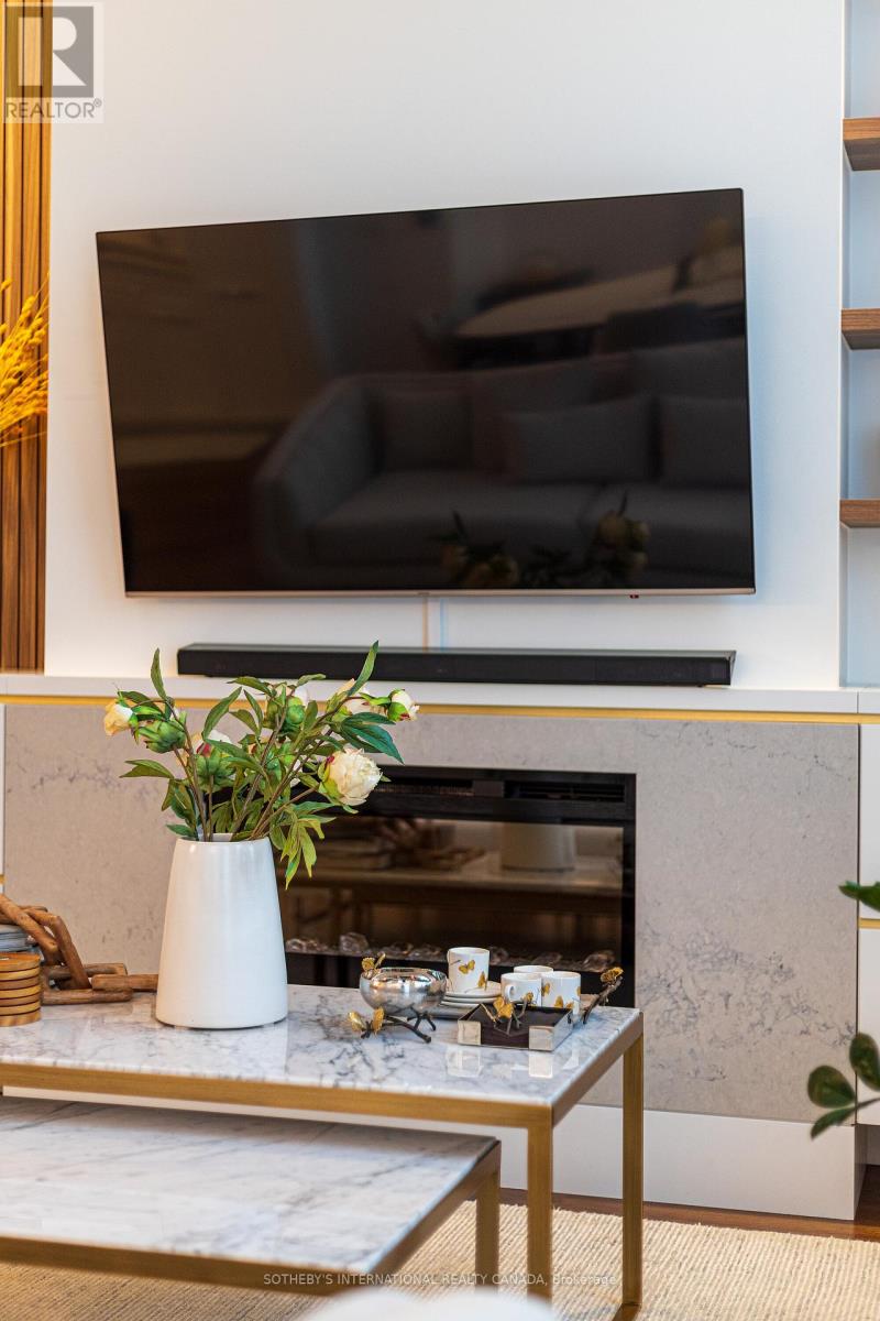 Th105 - 25 Malcolm Road, Toronto, Ontario  M4G 0C1 - Photo 9 - C12496406