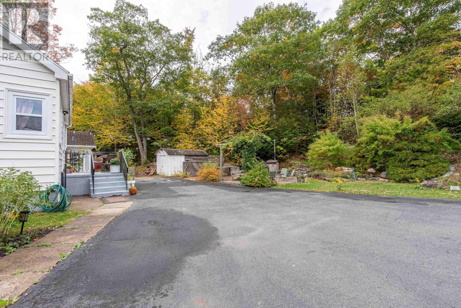 5 Dartmoor Crescent, Bedford, Nova Scotia  B4A 2K4 - Photo 35 - 202525535