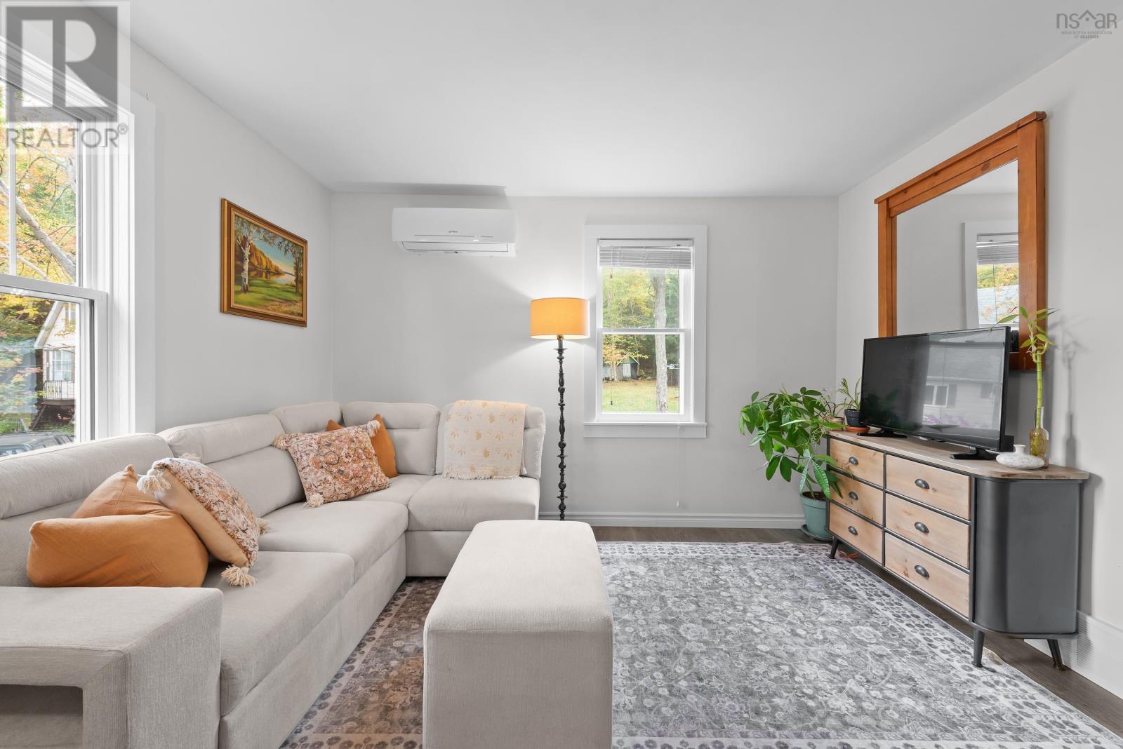 5 Dartmoor Crescent, Bedford, Nova Scotia  B4A 2K4 - Photo 5 - 202525535