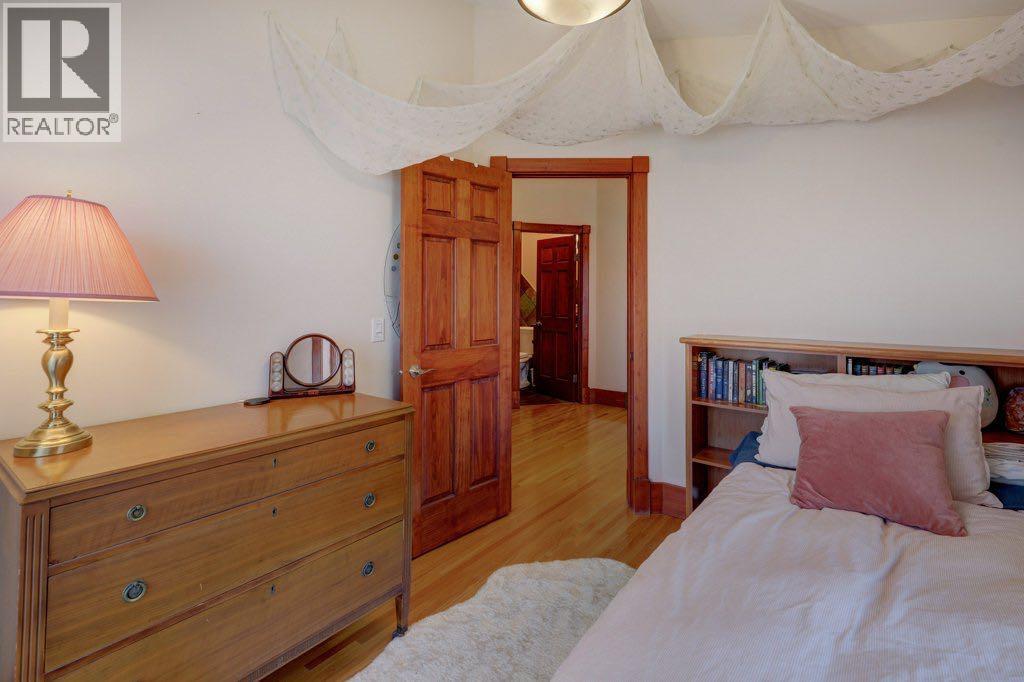 2720 20 Street Sw, Calgary, Alberta  T2T 0B9 - Photo 24 - A2267538