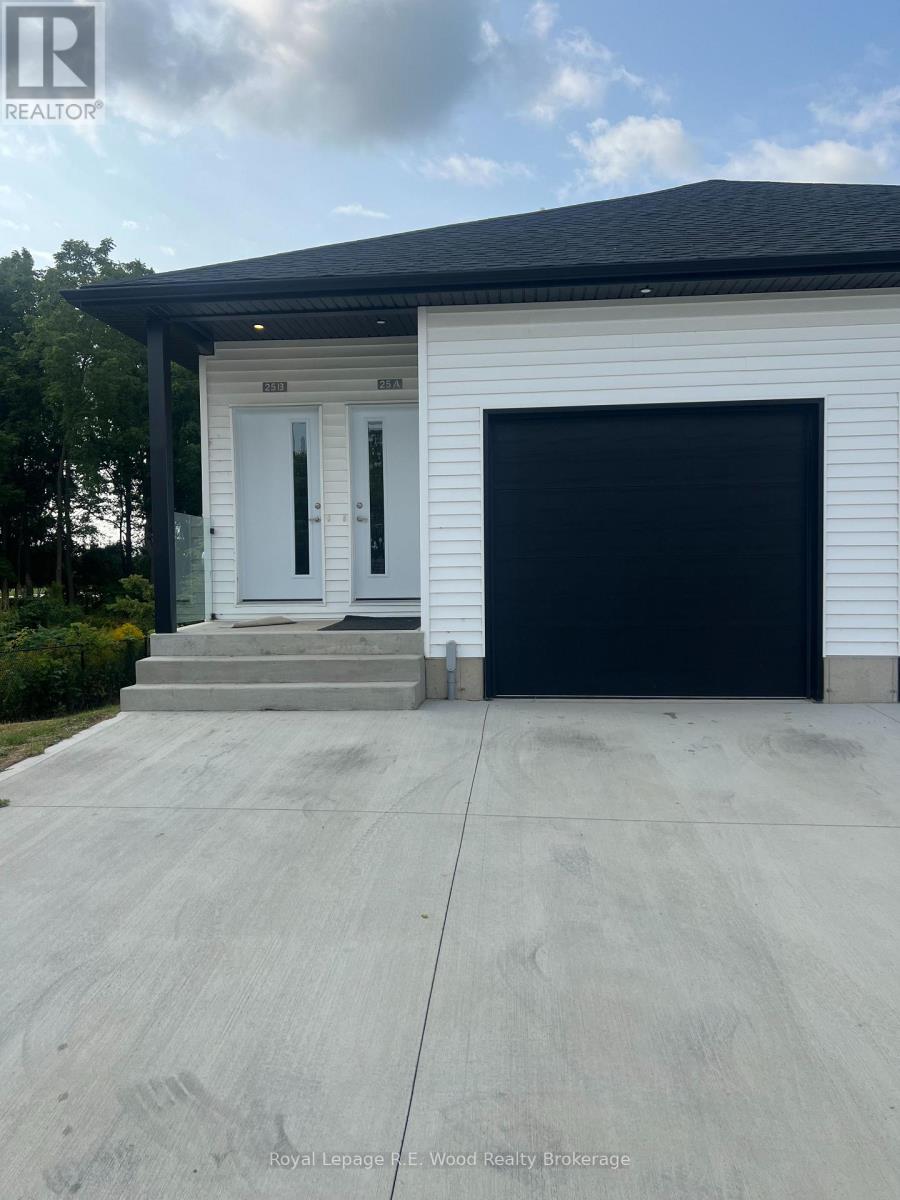 335 John Street S, Aylmer, Ontario  N5H 2C9 - Photo 1 - X12015009