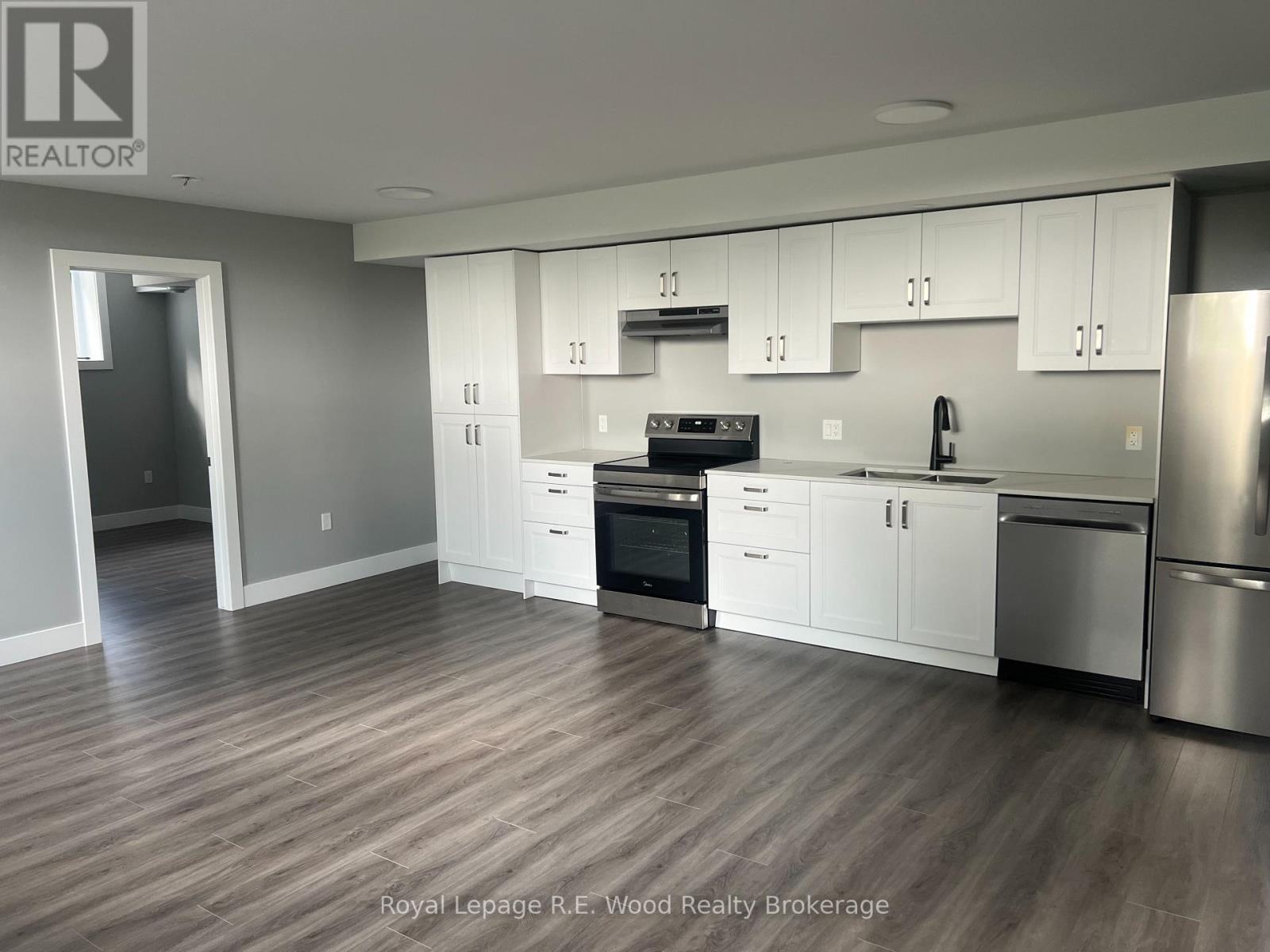 335 John Street S, Aylmer, Ontario N5H 2C9 - Photo 4 - X12015006