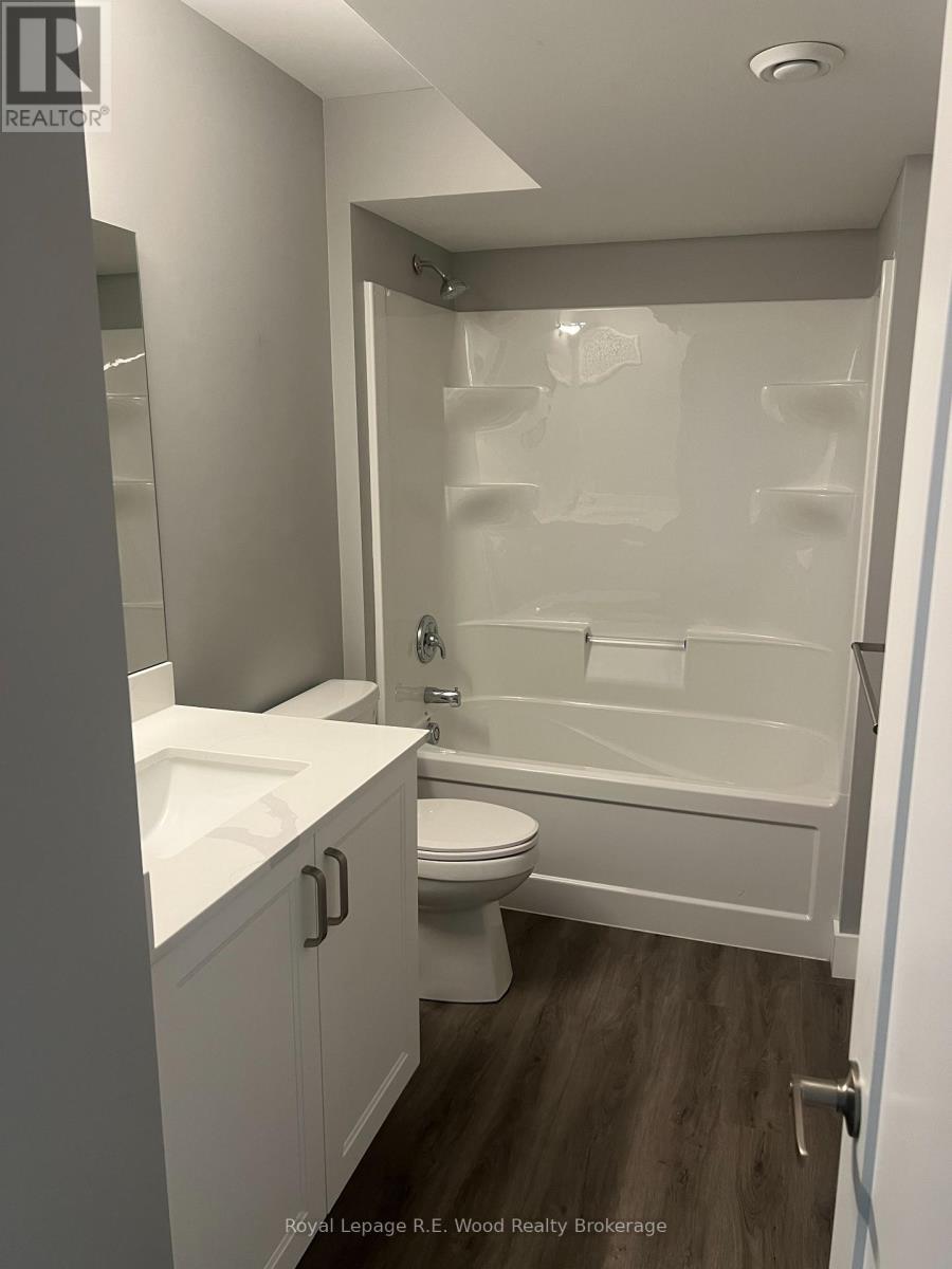 335 John Street S, Aylmer, Ontario N5H 2C9 - Photo 3 - X12015006