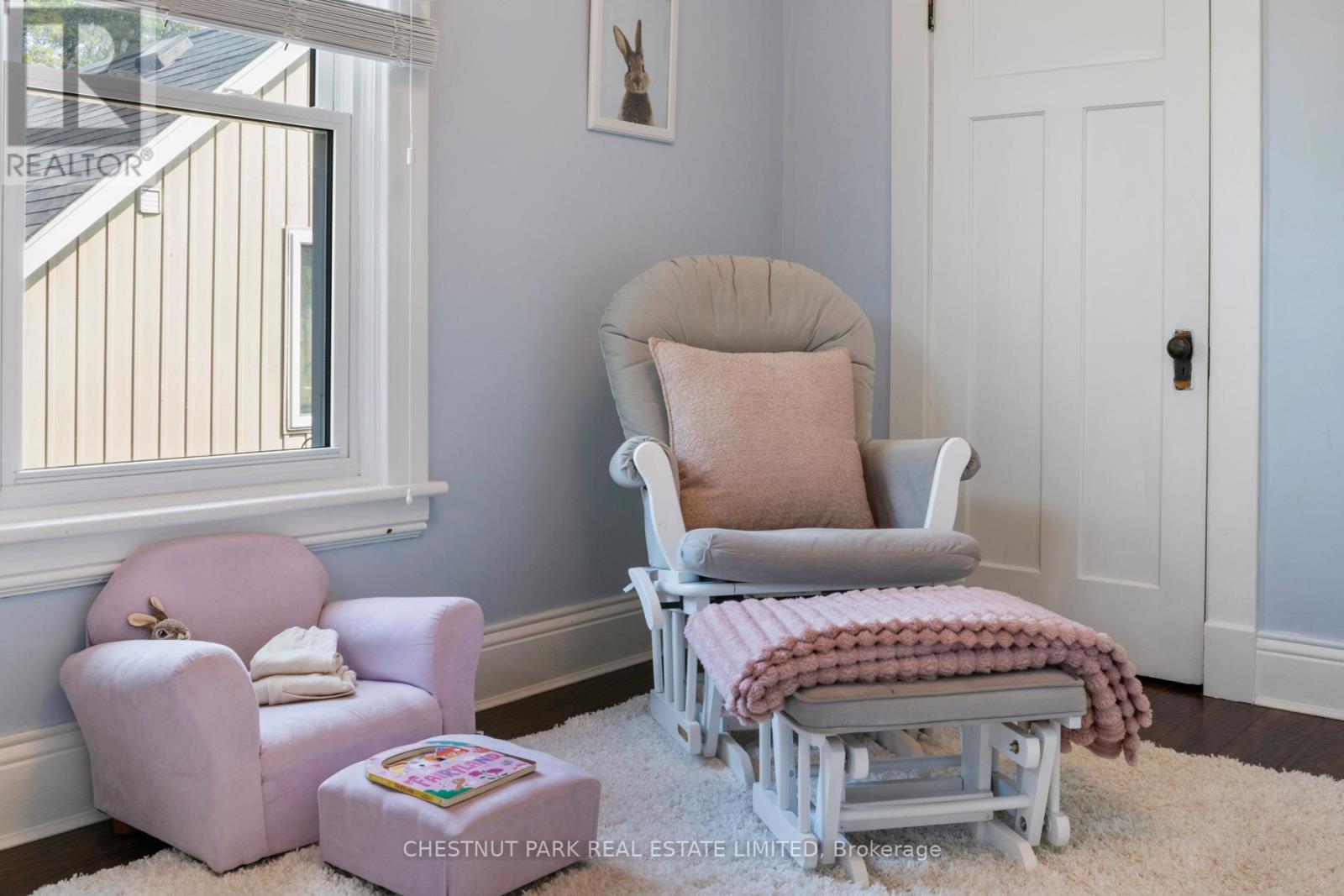 11 Fairview Road, Grimsby (Grimsby Beach), Ontario  L3M 3L1 - Photo 30 - X12496202