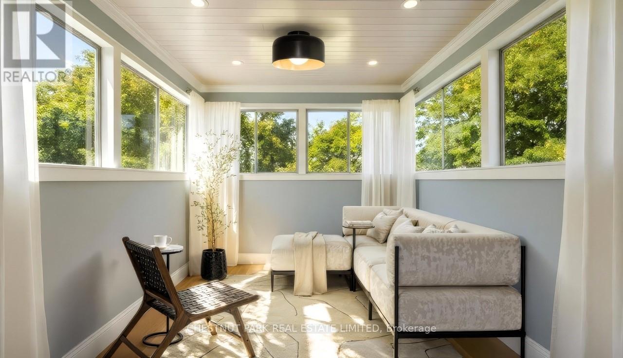 11 Fairview Road, Grimsby (Grimsby Beach), Ontario  L3M 3L1 - Photo 33 - X12496202