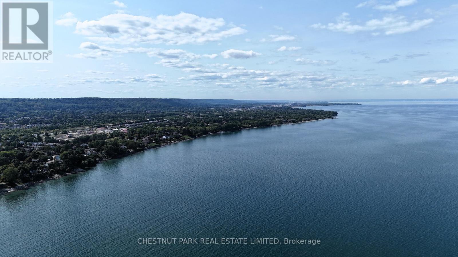 11 Fairview Road, Grimsby (Grimsby Beach), Ontario  L3M 3L1 - Photo 41 - X12496202