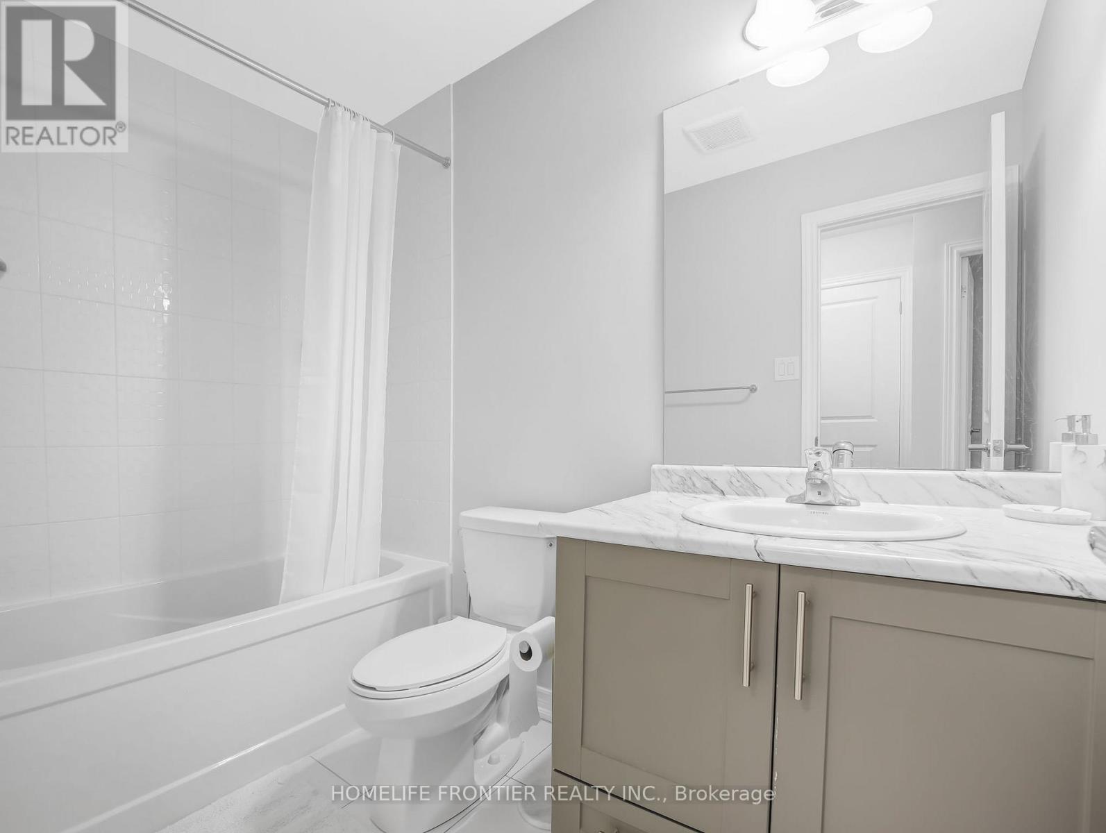 27 Rapids Lane, Hamilton (Vincent), Ontario  L8K 5J3 - Photo 27 - X12496204