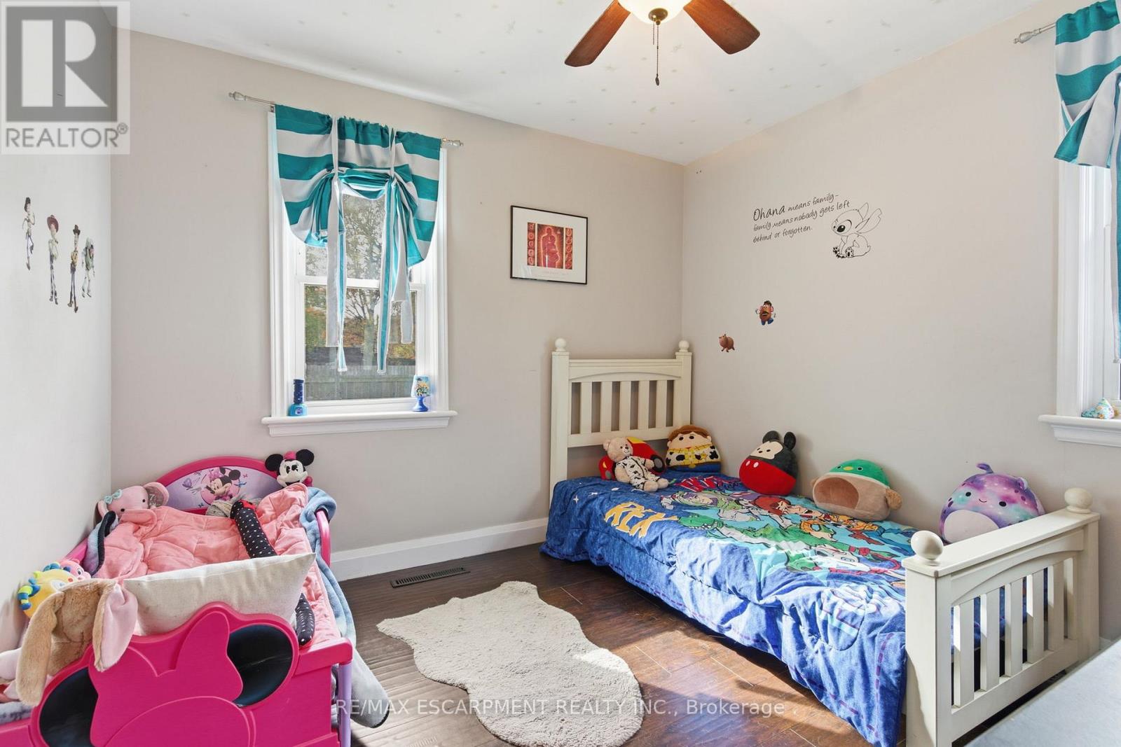 58 Seven Oaks Drive, Hamilton (Hill Park), Ontario  L9A 4E2 - Photo 16 - X12496214