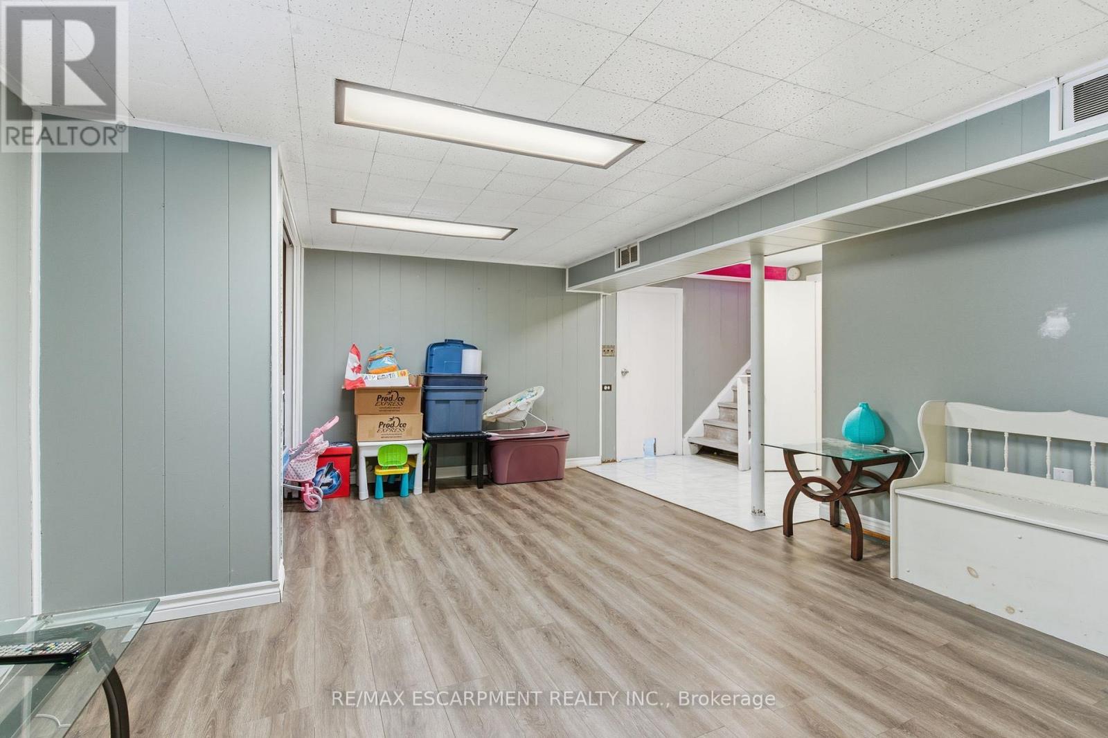 58 Seven Oaks Drive, Hamilton (Hill Park), Ontario  L9A 4E2 - Photo 27 - X12496214