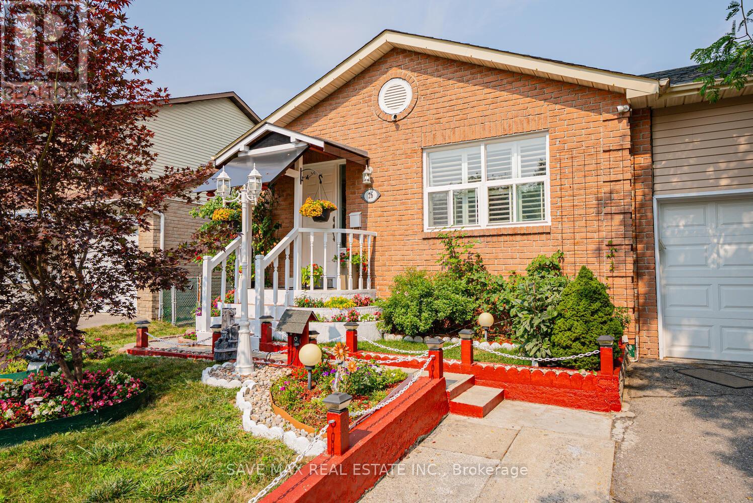 26 Fawcett Trail, Toronto (Malvern), Ontario  M1B 3B3 - Photo 4 - E12496234