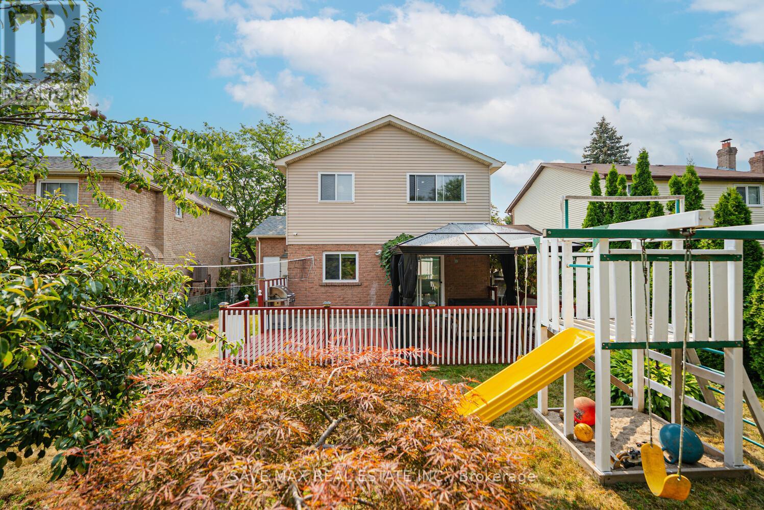 26 Fawcett Trail, Toronto (Malvern), Ontario  M1B 3B3 - Photo 41 - E12496234