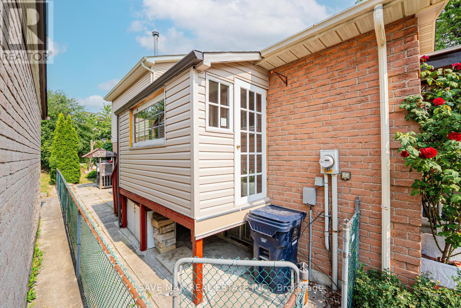 26 Fawcett Trail, Toronto (Malvern), Ontario  M1B 3B3 - Photo 46 - E12496234