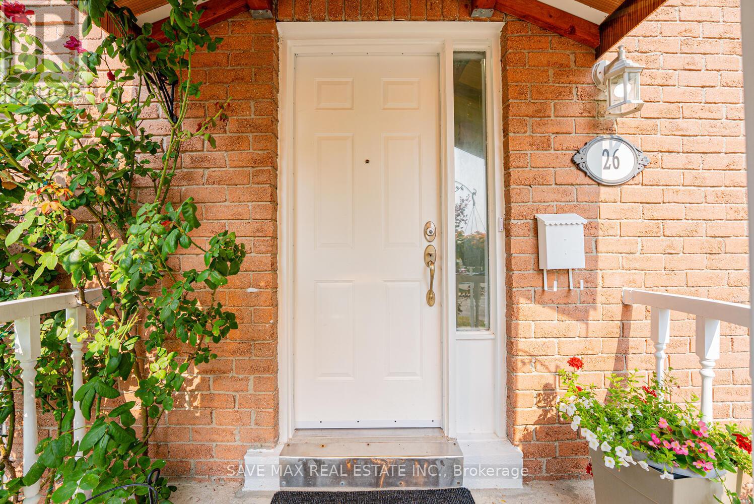 26 Fawcett Trail, Toronto (Malvern), Ontario  M1B 3B3 - Photo 7 - E12496234