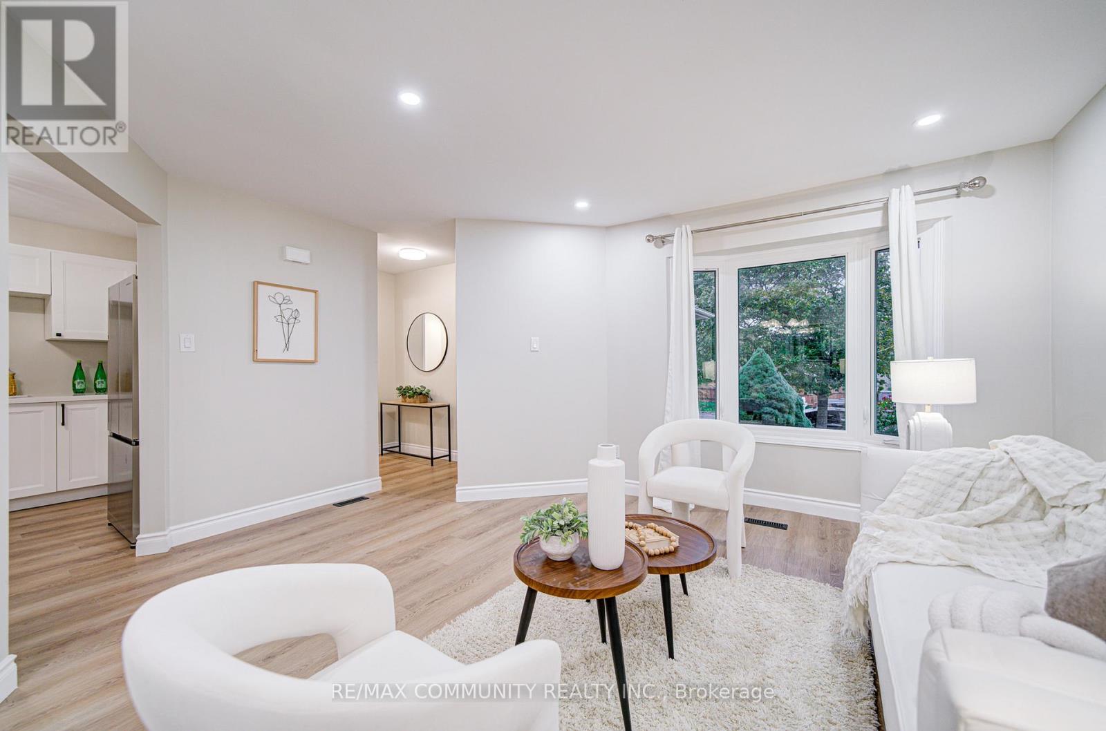 44 Angus Drive, Ajax (Central), Ontario  L1S 5C3 - Photo 11 - E12496268