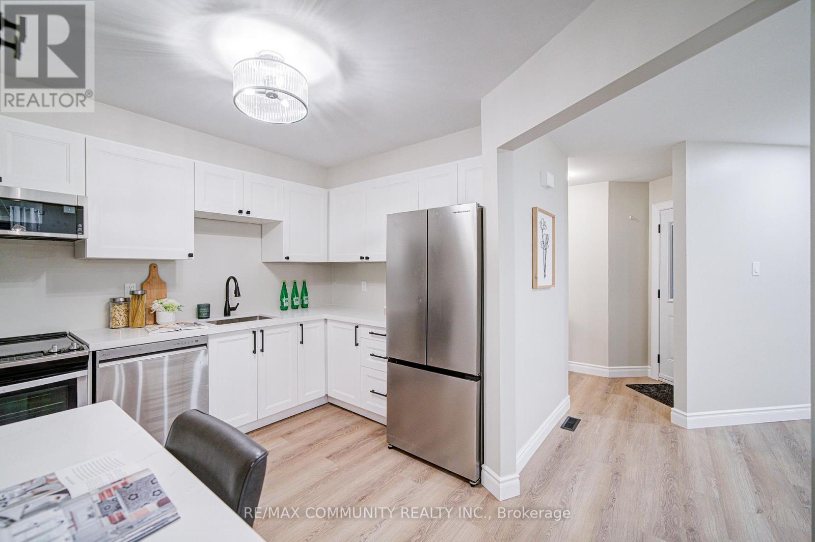 44 Angus Drive, Ajax (Central), Ontario  L1S 5C3 - Photo 15 - E12496268