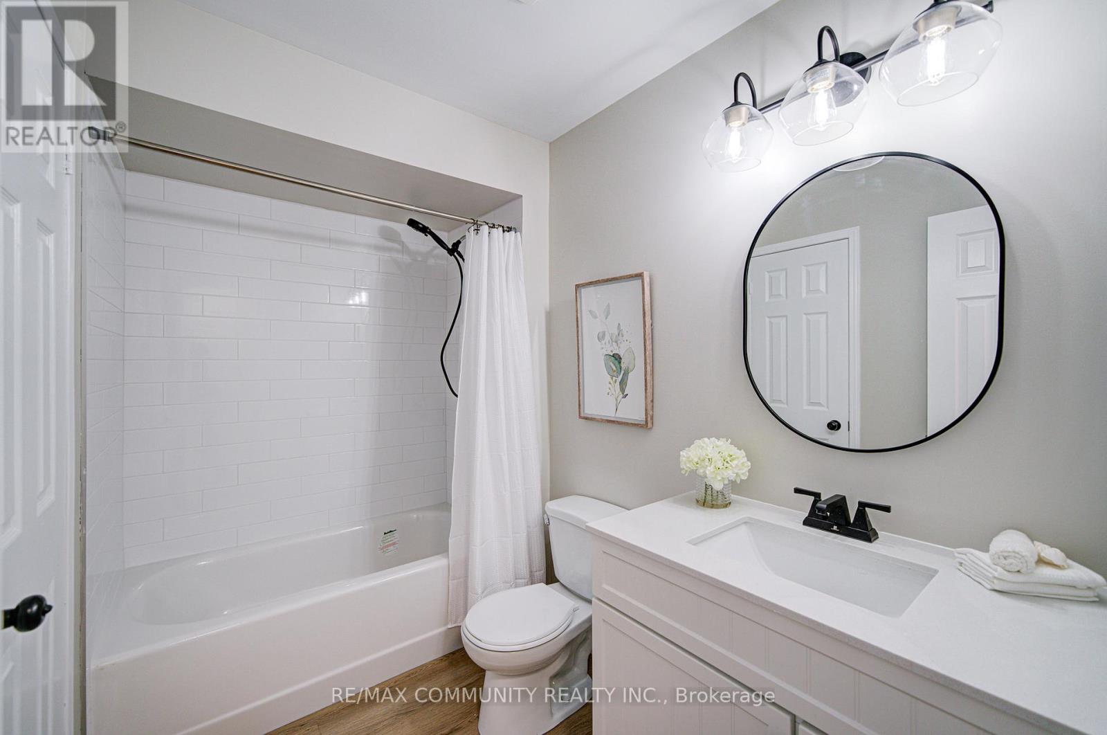 44 Angus Drive, Ajax (Central), Ontario  L1S 5C3 - Photo 21 - E12496268