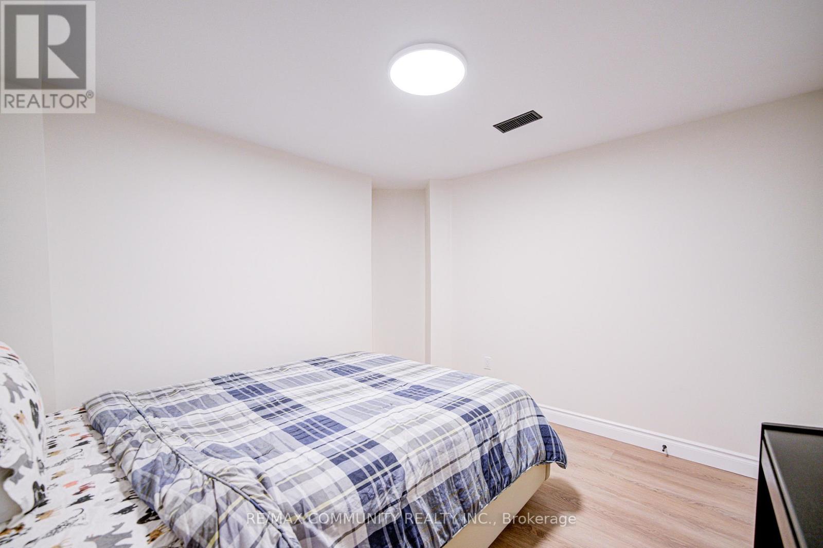 44 Angus Drive, Ajax (Central), Ontario  L1S 5C3 - Photo 33 - E12496268