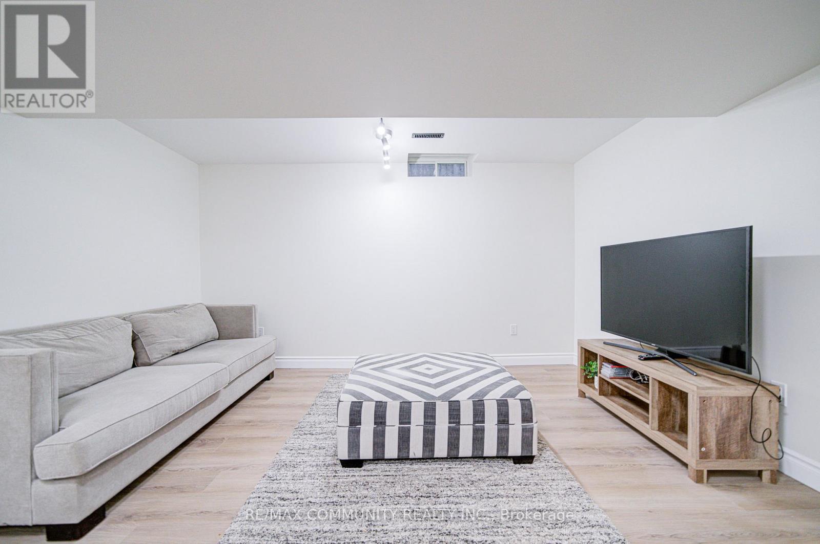 44 Angus Drive, Ajax (Central), Ontario  L1S 5C3 - Photo 36 - E12496268