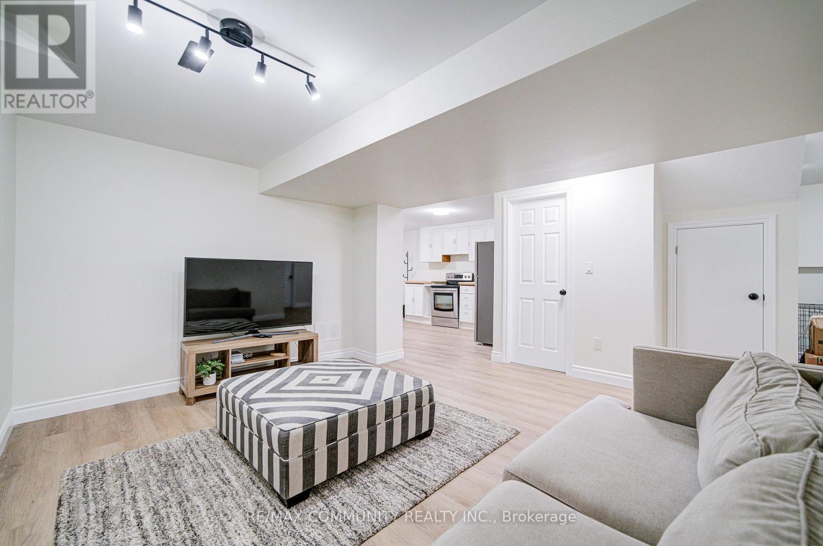 44 Angus Drive, Ajax (Central), Ontario  L1S 5C3 - Photo 38 - E12496268