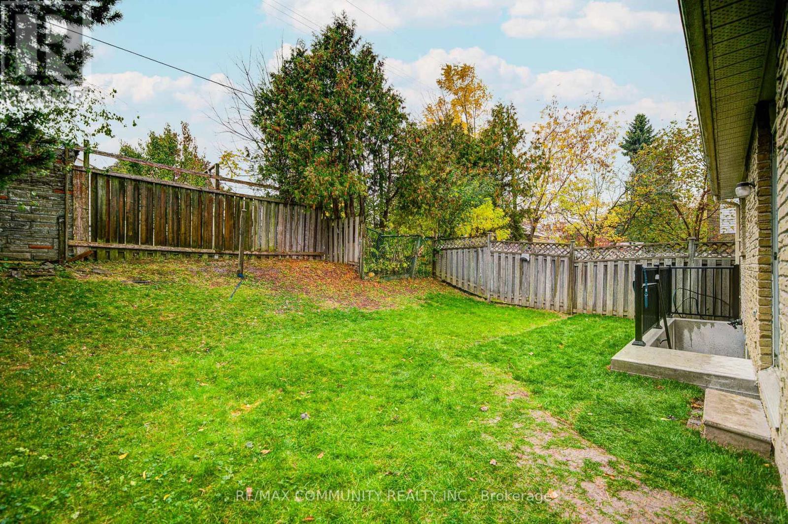 44 Angus Drive, Ajax (Central), Ontario  L1S 5C3 - Photo 47 - E12496268