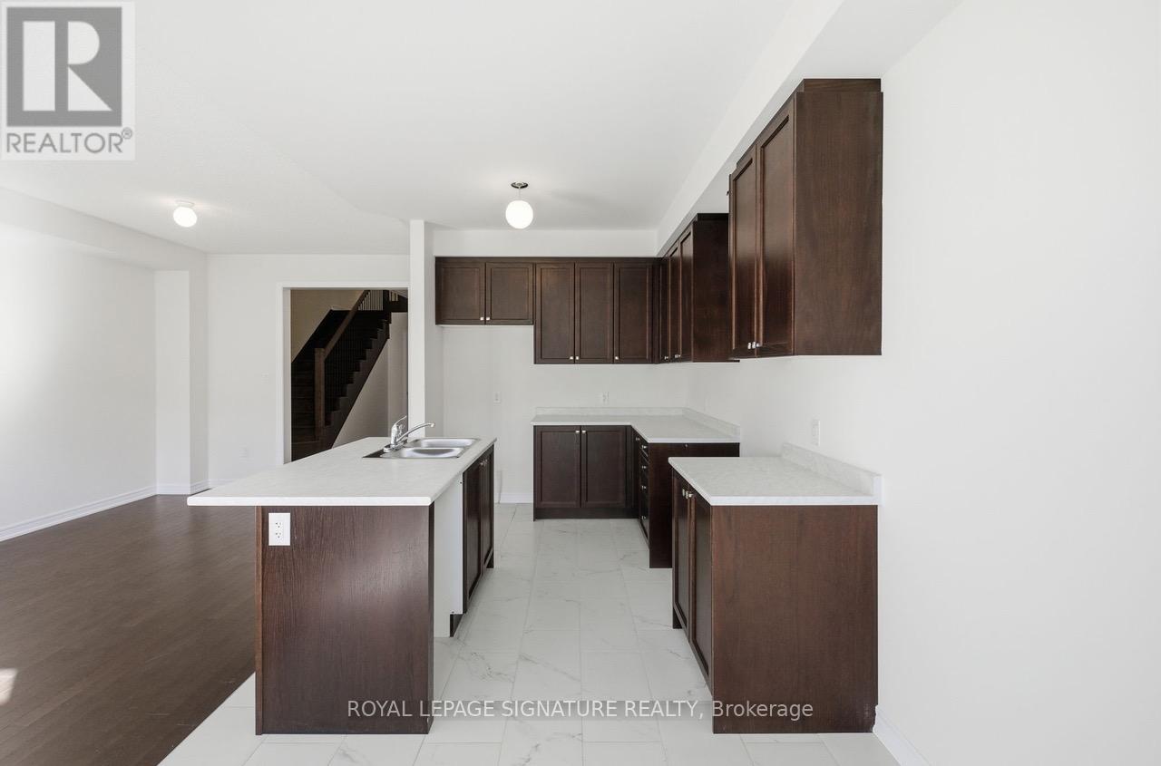 2023 Horace Duncan Crescent, Oshawa (Kedron), Ontario  L1L 0W4 - Photo 10 - E12496282