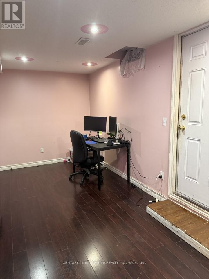 13 Cranberry Drive, Toronto, Ontario  M1X 1V8 - Photo 3 - E12496292