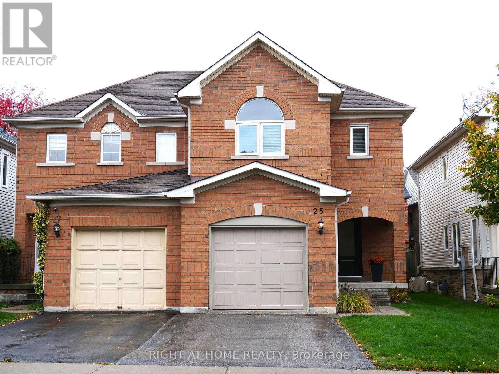 25 EASTPORT DRIVE, Toronto, Ontario