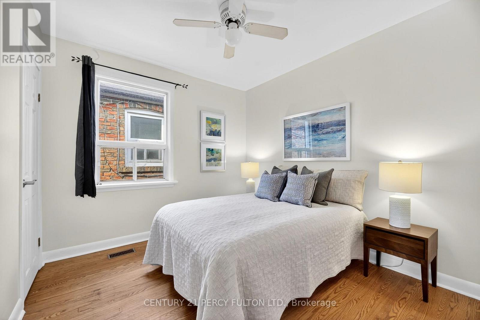 98 Granger Avenue, Toronto (Kennedy Park), Ontario  M1K 3L3 - Photo 14 - E12496356