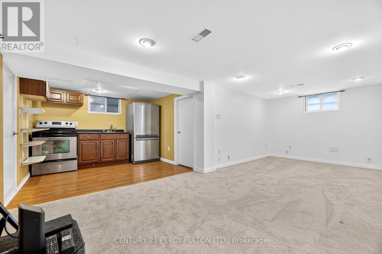 98 Granger Avenue, Toronto (Kennedy Park), Ontario  M1K 3L3 - Photo 7 - E12496356