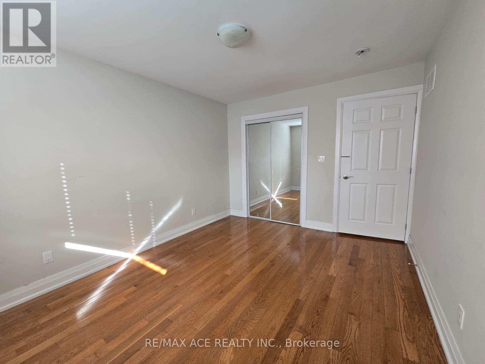 Main - 66 Portsdown Road, Toronto, Ontario  M1P 1V1 - Photo 10 - E12496404