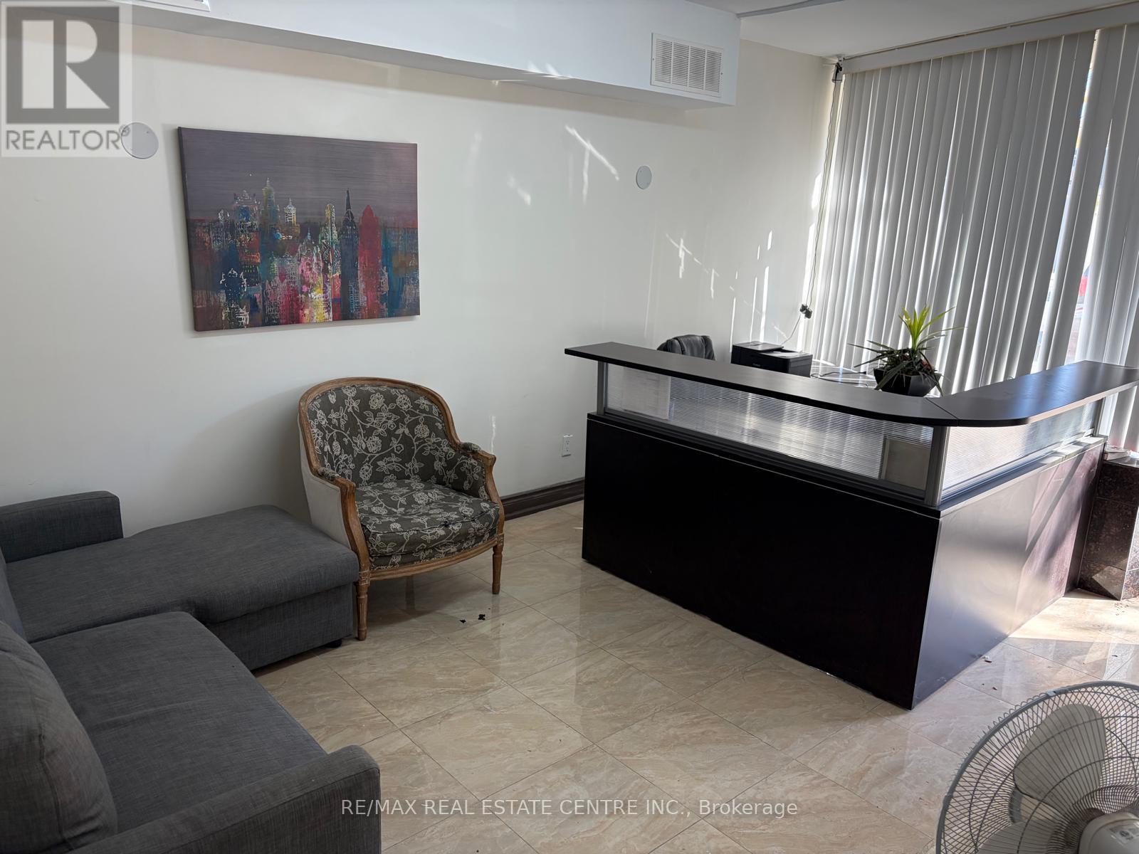 Office - 3280 Danforth Avenue, Toronto, Ontario  M1L 1C3 - Photo 5 - E12496466