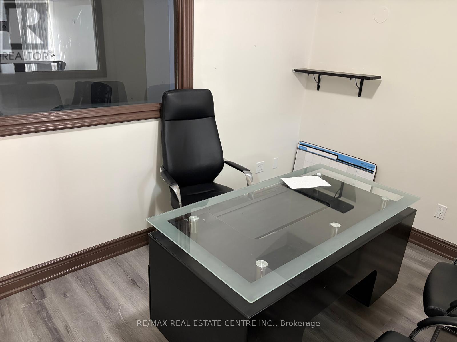 Office - 3280 Danforth Avenue, Toronto, Ontario  M1L 1C3 - Photo 9 - E12496466