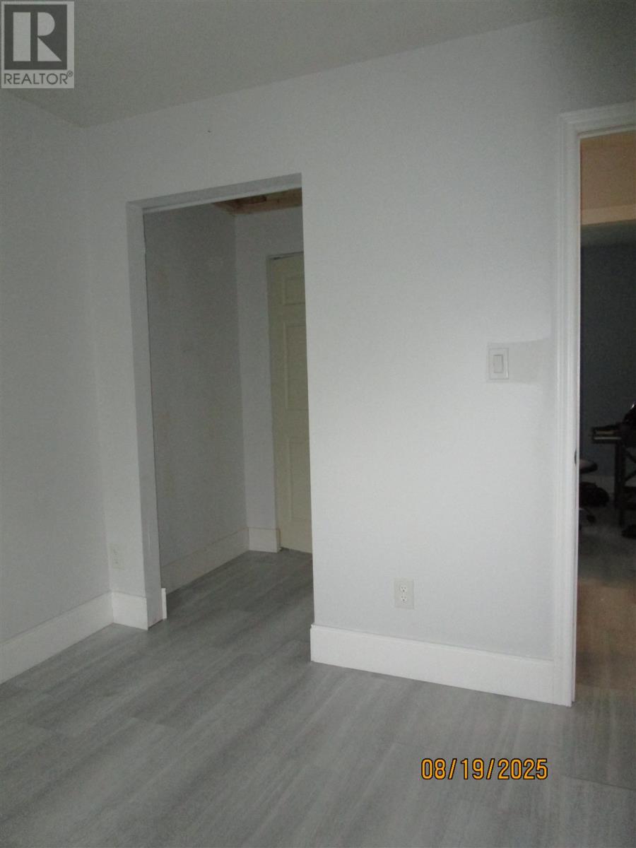 41 Princeton Dr, Sault Ste. Marie, Ontario  P6B 5T4 - Photo 8 - SM252078