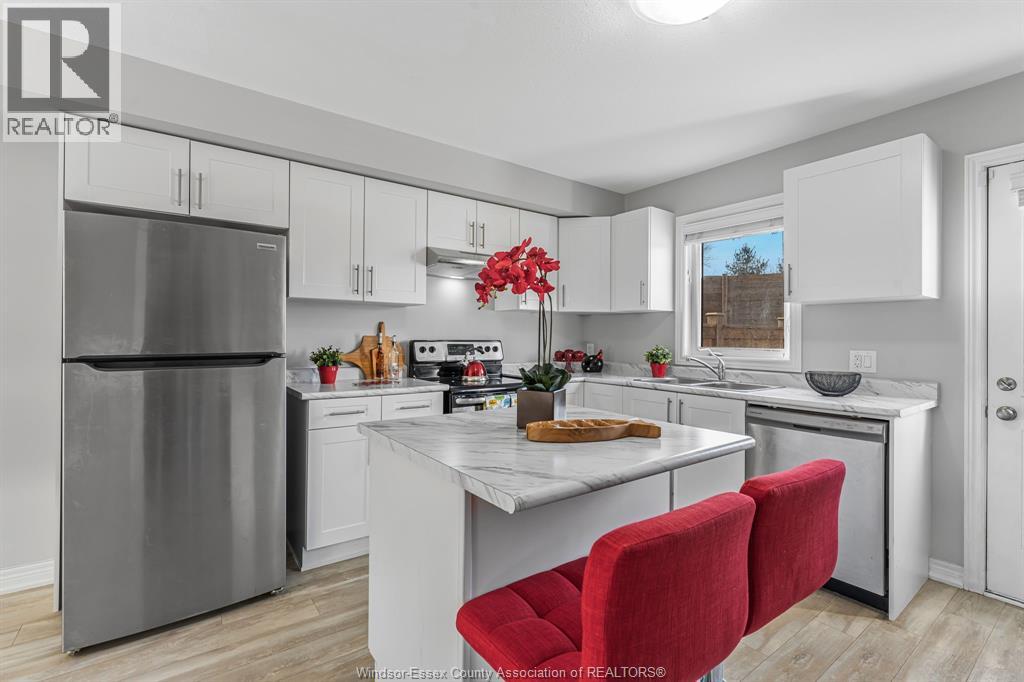 7768 Ascot Circle Unit# 74, Niagara Falls, Ontario  L2H 3P9 - Photo 12 - 25027694