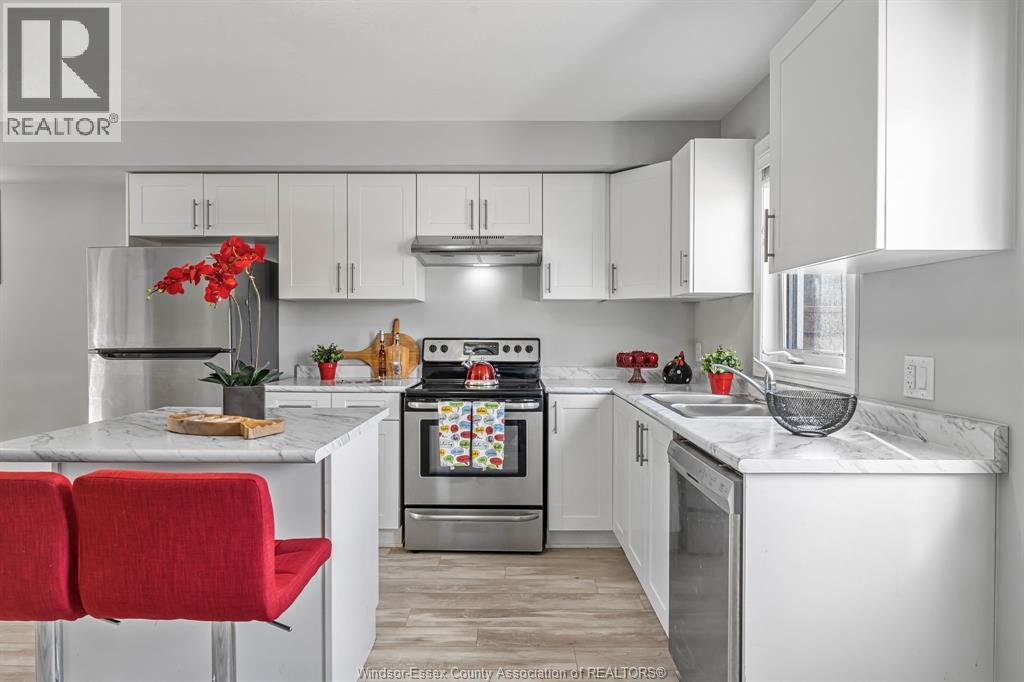 7768 Ascot Circle Unit# 74, Niagara Falls, Ontario  L2H 3P9 - Photo 15 - 25027694