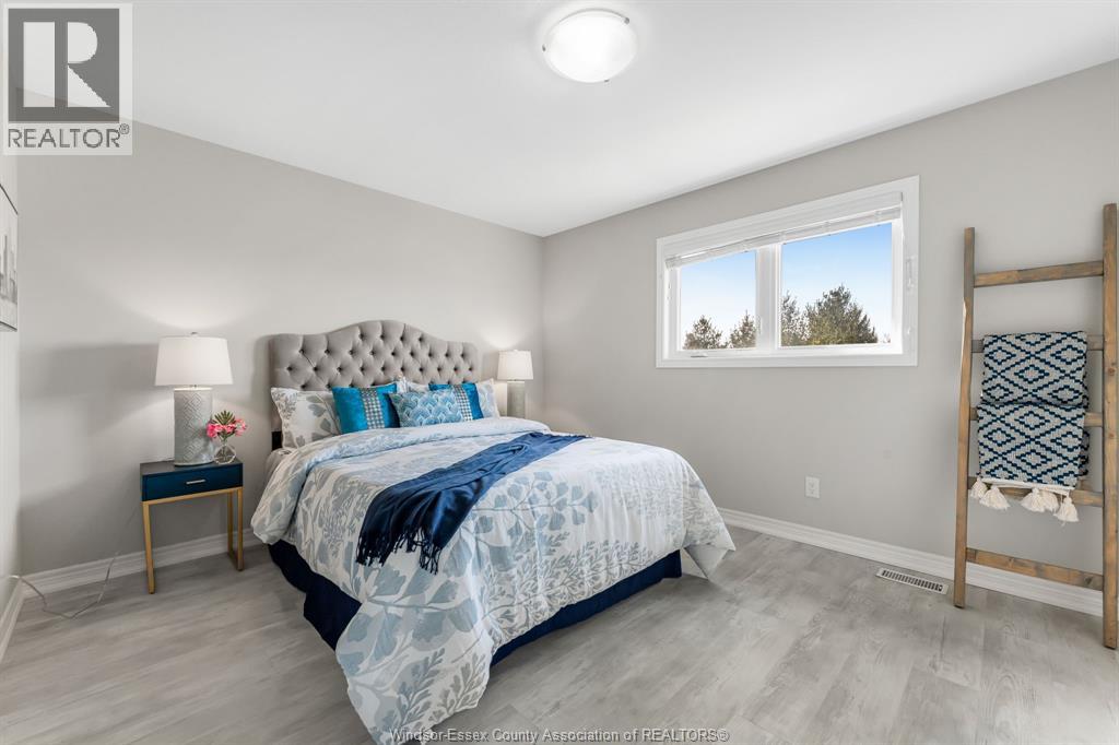 7768 Ascot Circle Unit# 74, Niagara Falls, Ontario  L2H 3P9 - Photo 18 - 25027694