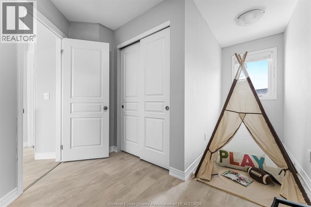 7768 Ascot Circle Unit# 74, Niagara Falls, Ontario  L2H 3P9 - Photo 24 - 25027694