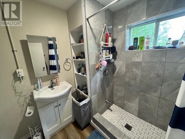 243-245 Beverly St, Sault Ste. Marie, Ontario  P6A 0B6 - Photo 11 - SM250812