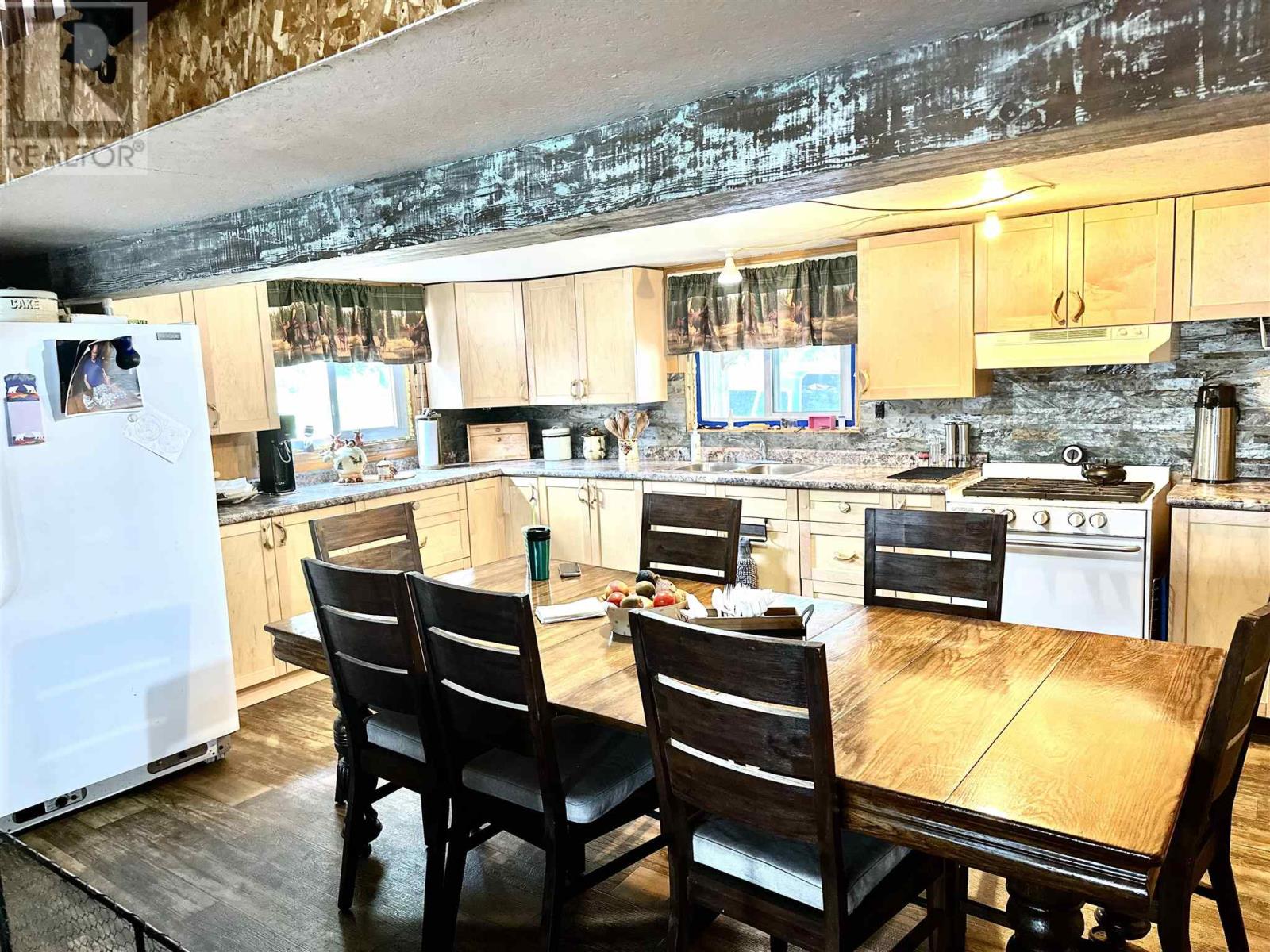 024 Lec, Dubreuilville, Ontario  P0S 1G0 - Photo 7 - SM250662