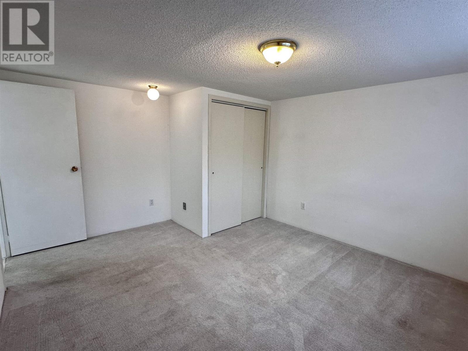 71 Lawrence Ave, Elliot Lake, Ontario  P5A 3R1 - Photo 27 - SM252101