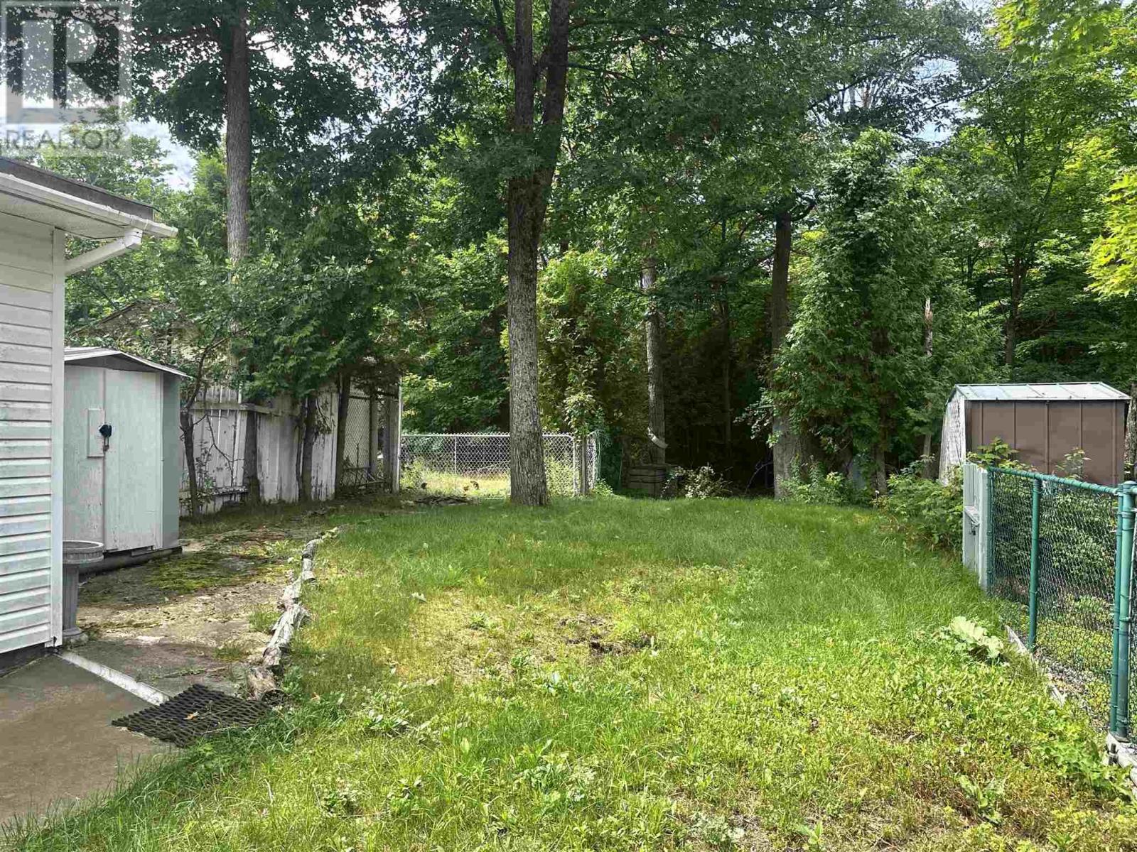 71 Lawrence Ave, Elliot Lake, Ontario  P5A 3R1 - Photo 38 - SM252101