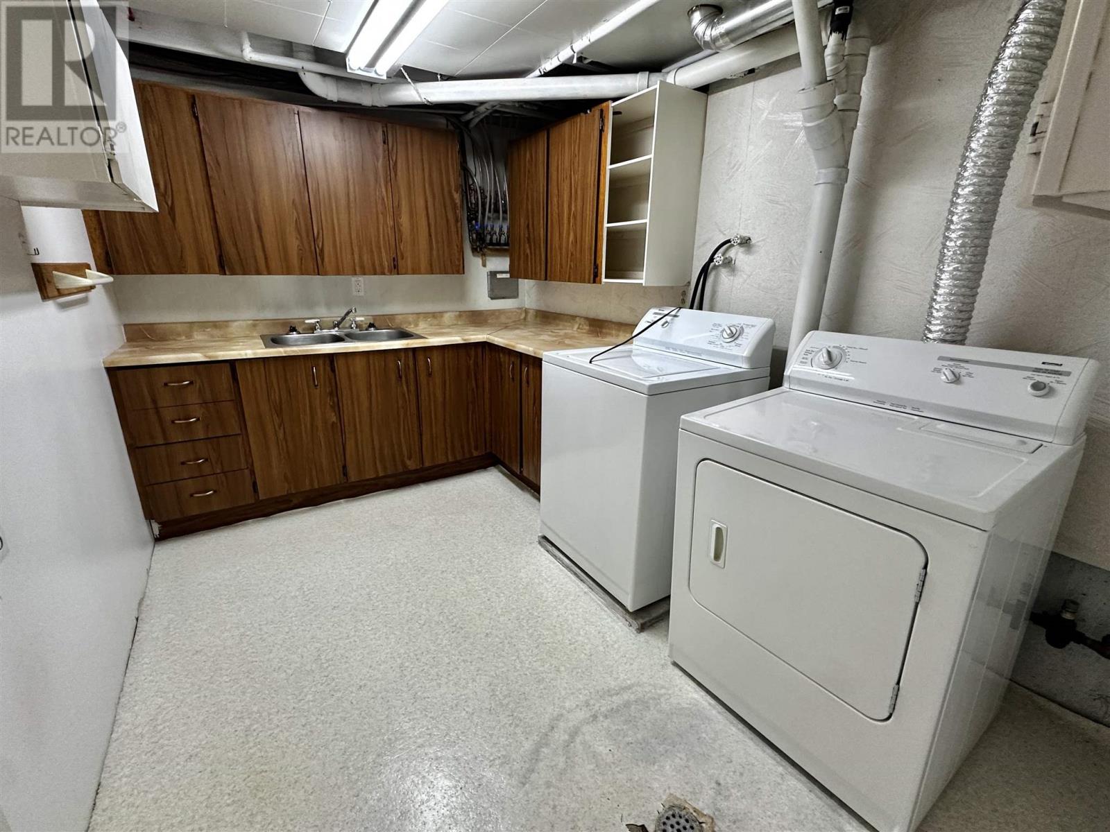 71 Lawrence Ave, Elliot Lake, Ontario  P5A 3R1 - Photo 22 - SM252101