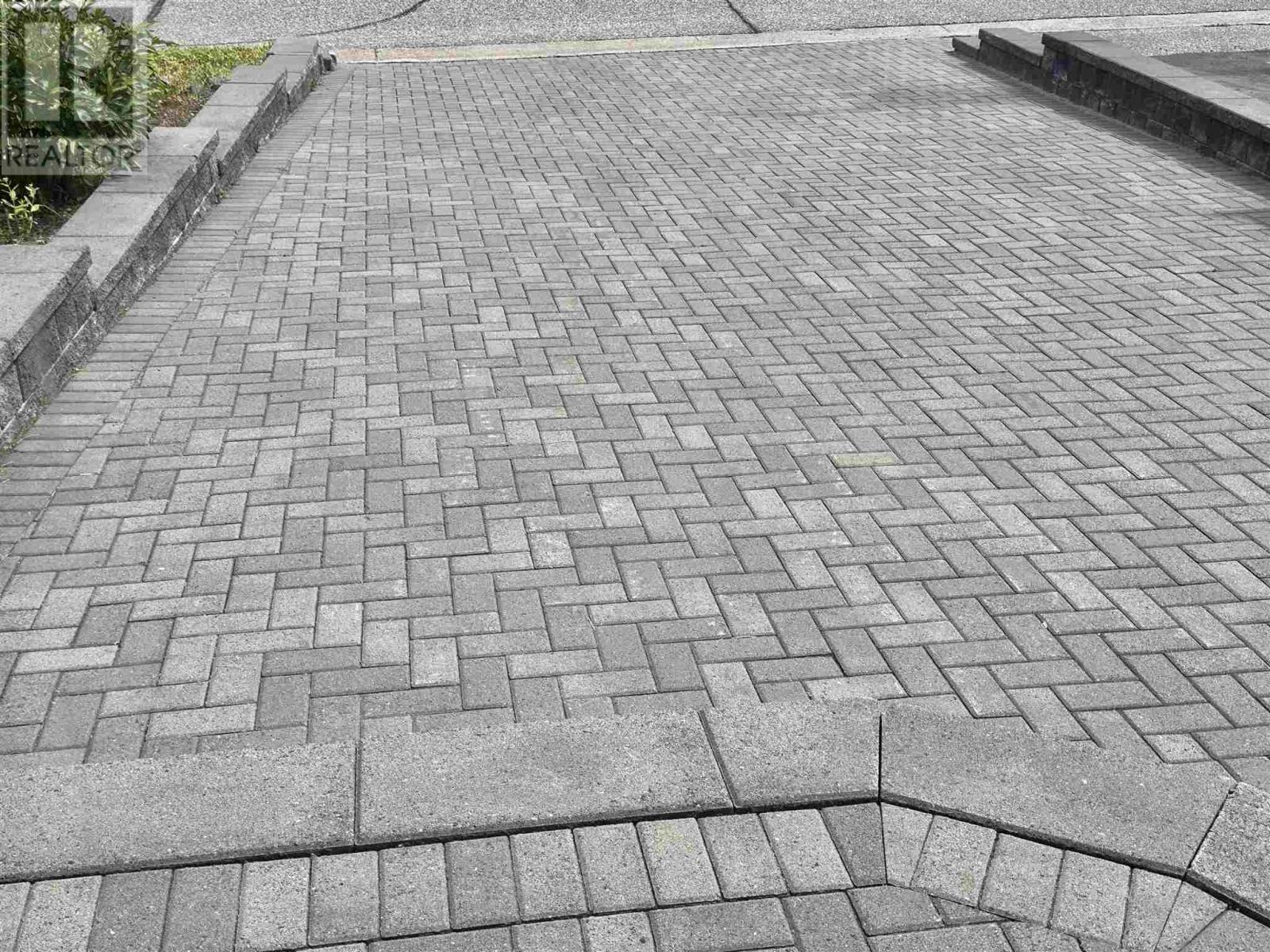 71 Lawrence Ave, Elliot Lake, Ontario  P5A 3R1 - Photo 44 - SM252101