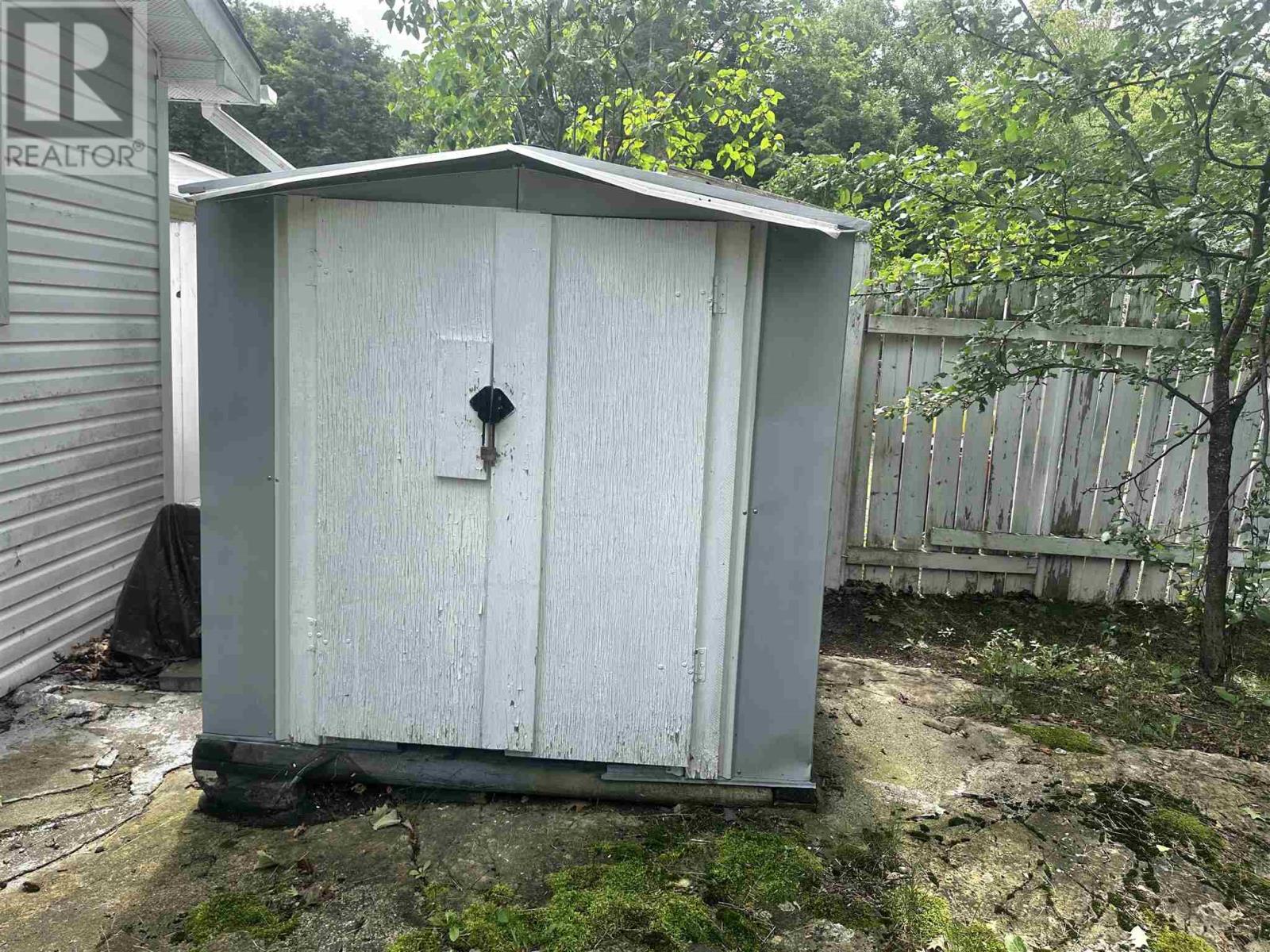 71 Lawrence Ave, Elliot Lake, Ontario  P5A 3R1 - Photo 42 - SM252101