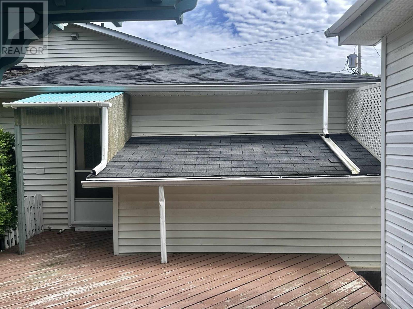 71 Lawrence Ave, Elliot Lake, Ontario  P5A 3R1 - Photo 35 - SM252101