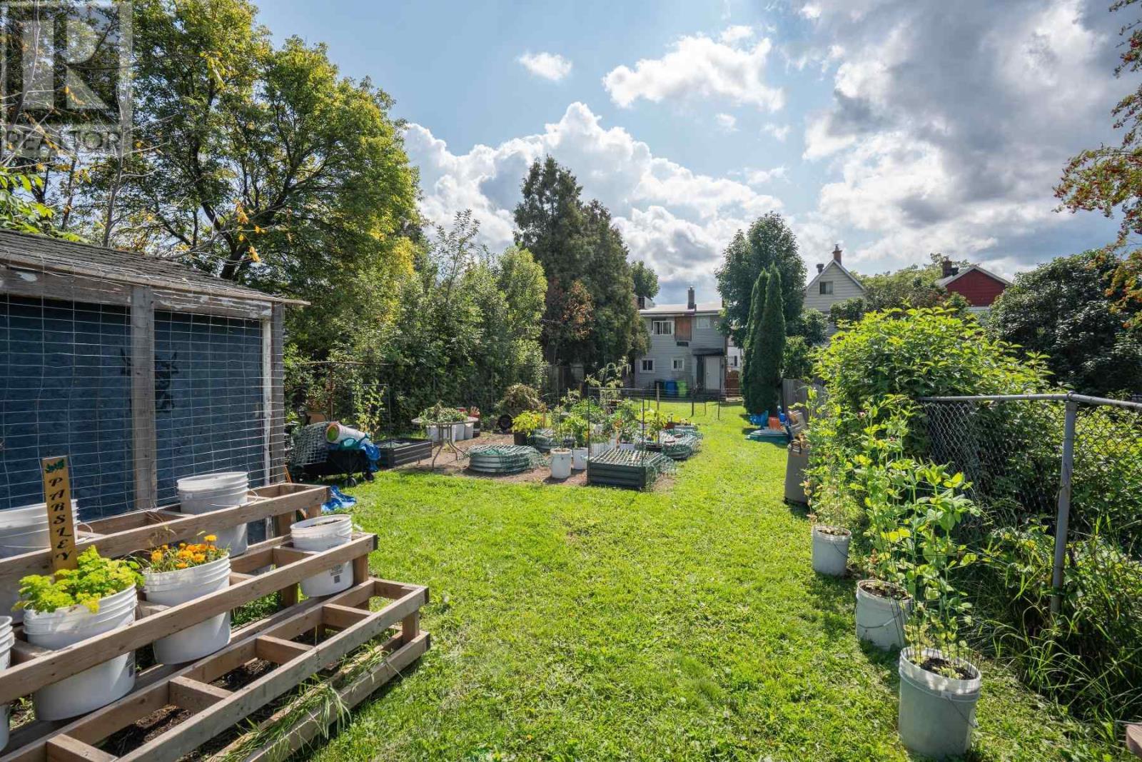 646 Queen St W, Sault Ste. Marie, Ontario P6A 1A9 - Photo 8 - SM252526