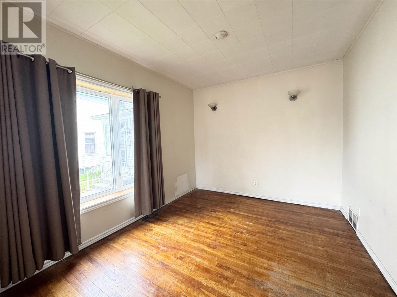 20 Aberdeen St N, Chapleau, Ontario  P0M 1K0 - Photo 5 - SM252643